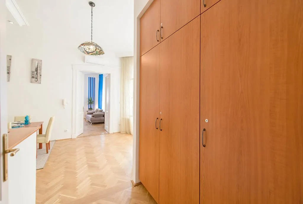 Spirit Nador Ter Apartment Budapest Hungary
